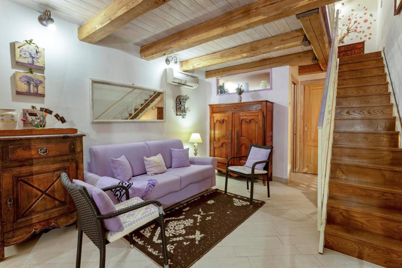 Amethyst Attic In Old Town By Sea Lägenhet Alghero Exteriör bild