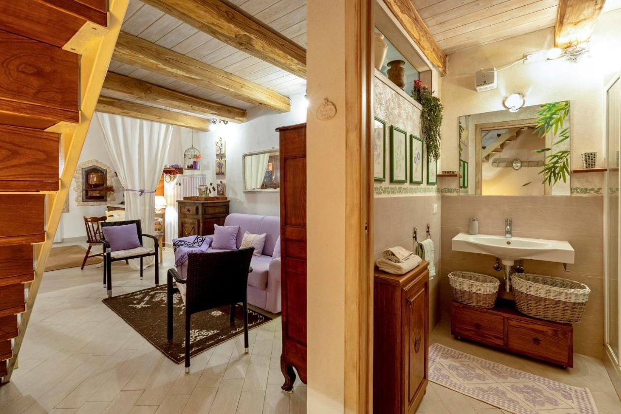 Amethyst Attic In Old Town By Sea Lägenhet Alghero Exteriör bild