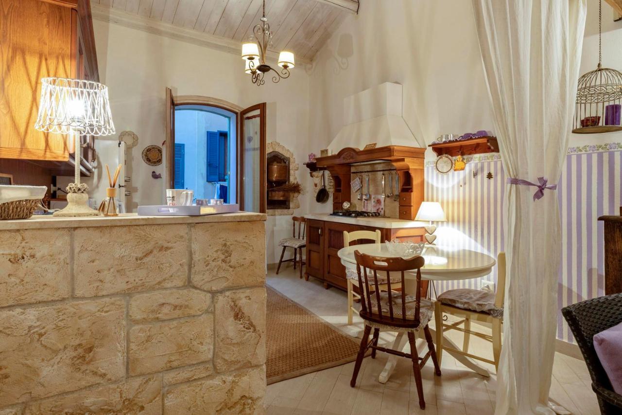 Amethyst Attic In Old Town By Sea Lägenhet Alghero Exteriör bild